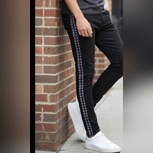 New with tags  Woolf  Mans  Black/Purple 40/32